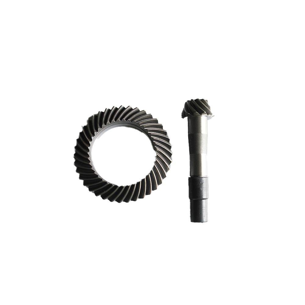 Bevel Gear Shaft TC432-12010 TD030-12010 for Kubota Tractor L3130DT L3240DT L3540HSTC L3560GST L3830DT L4600H