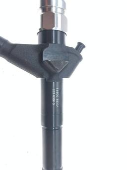 Fuel Injector 16600-EB30E for Nissan Engine YD25 2.5L