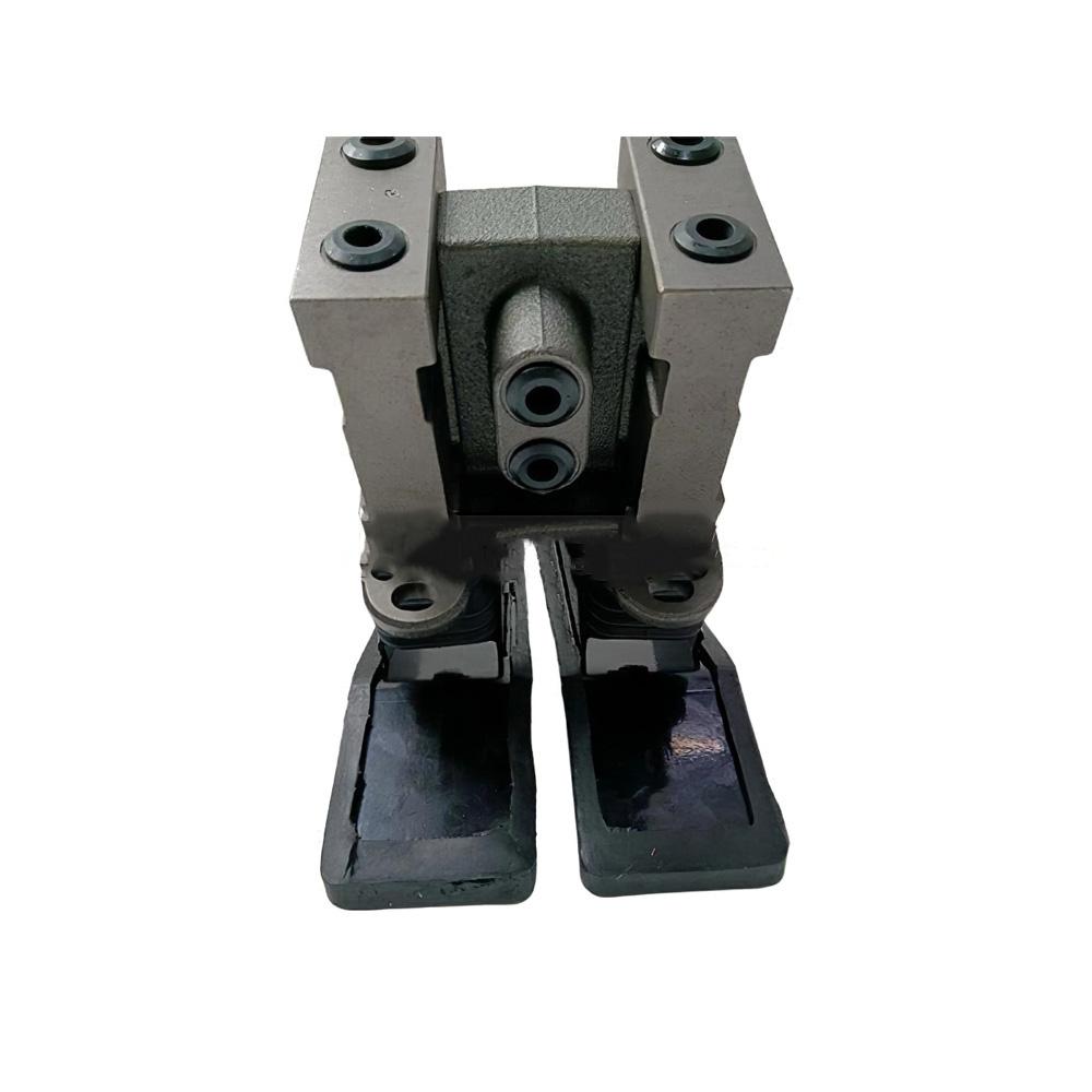 Foot Pedal Valve for Daewoo Doosan Excavator DH220LC