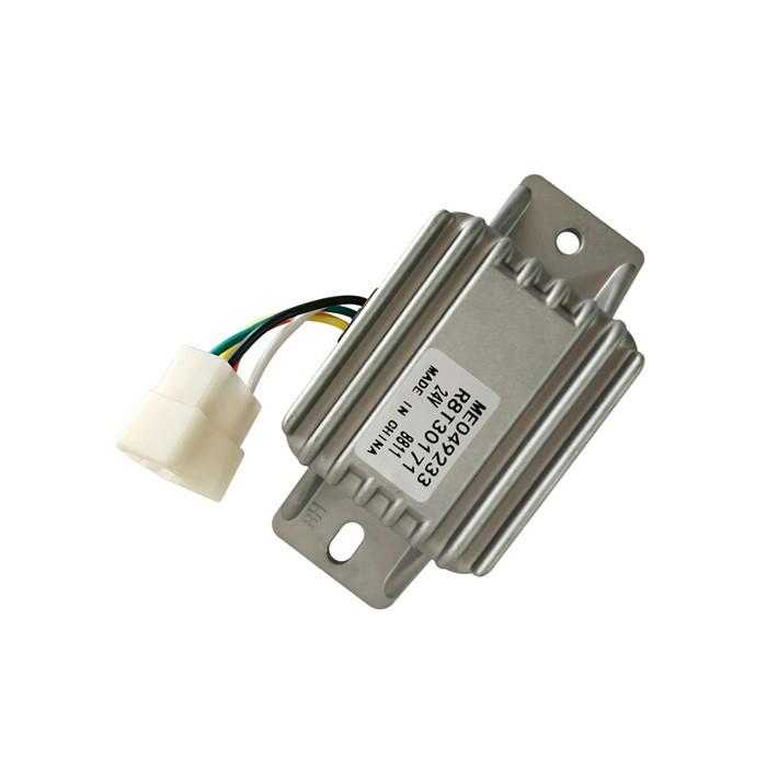 Regulator Relay R8T30171 ME049233 for Kato Mitsubishi Excavator HD820 HD820-2 HD820-3 HD1023 24V