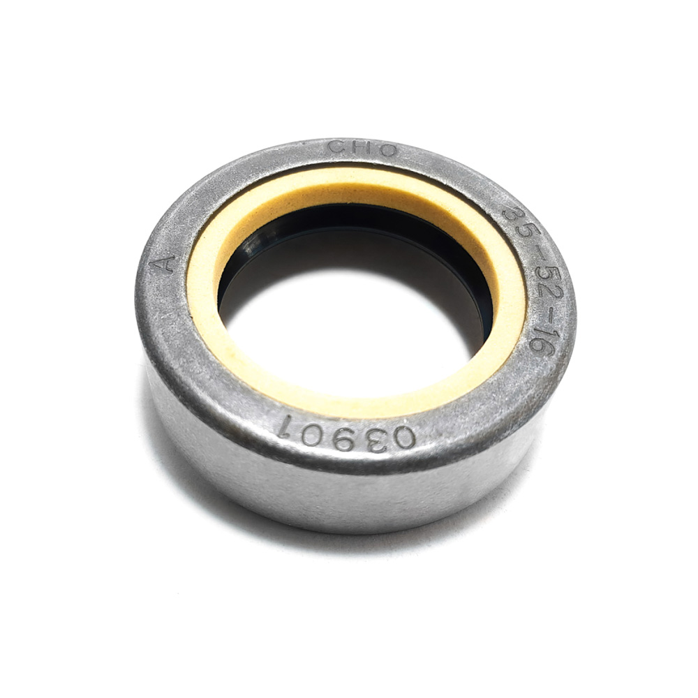 Oil Seal 3475534M1 for Kobelco Backhoe Loader 700 800 900