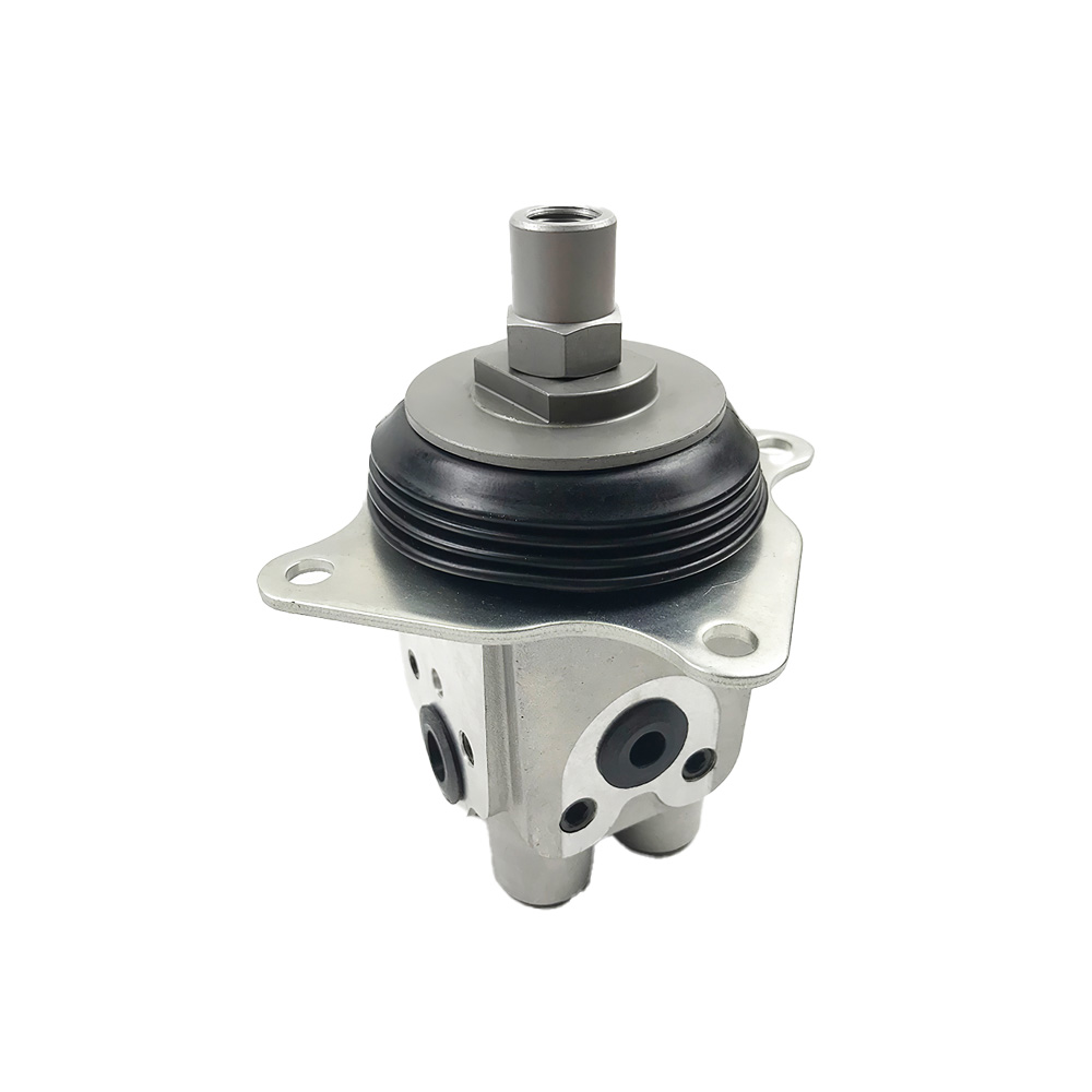 Pilot Valve 702-16-01180 702-16-01181 For Komatsu BA100-1 CD110R-1 CD110R-2 CD30R-1 CD60R-1 CD60R-1A CD60R-1B