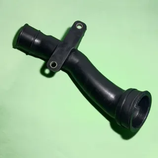 Turbo Intake Rubber Pipe 98209860 8982098600 for Isuzu Engine 4JK1 4JJ1 Truck TFR TFS D-MAX
