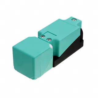 Aftermarket Pepperl Fuchs 20-300VDC / 233VAC Inductive Proximity Sensor NBN40-U4-UU