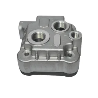 Air Compressor Cylinder Head 7421136513 for Renault Truck