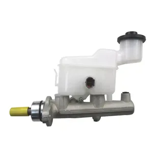 Brake Master Cylinder 47201-0K020 for 2006-2015 Toyota Pickup Truck Hilux MK6 MK7 2.5TD 3.0TD