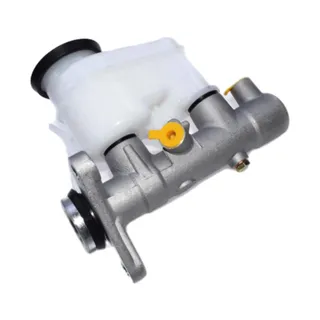 Brake Master Cylinder 47201-12800 47201-02010 47201-12700 for Toyota Corolla 1992-2002 Geo Prizm 1993-1997