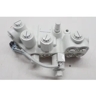 Bucket Positioning Valve 7011040 for Bobcat Loader T770 T740 T750 T870 S850 S770 S740 S750 S850 A770 Excavator E80