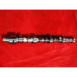 Camshaft MD013677 for Mitsubishi 4D34 Engine