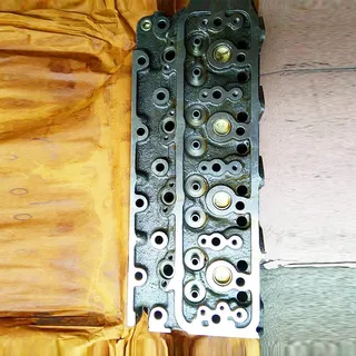 Engine 1Z Complete Cylinder Head with Valves for Toyota 02-5FD20 02-5FD23 02-5FD25 5FD20 5FD23 5FD25 02-5FD28 02-5FD30 04-5FD28 04-5FD30 5FD28 5FD30