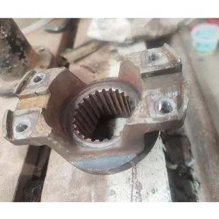 Drive Flange 4644-330-132 for Hyundai Loader HL720-3 HL730-3 HL730TM-3 HL740-3 HL740TM-3