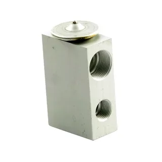 Expansion Valve 9705763 for New Holland 1156V 756V 836V 9184 9280 9482 9484 956V 9680 9682 9684 976V 9880 TV140