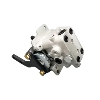 Foot Pilot Valve for Komatsu Excavator PC120-6 PC130-7 PC200-6 PC300-6