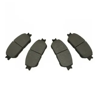 Front Ceramic Brake Pad 04465-AZ204 for 2003-2010 Toyota Avalon Sienna