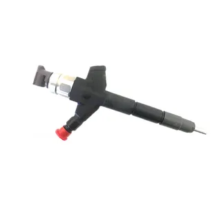 Fuel Injector 16600-LC10B 16600-LC100 for Nissan Engine YD25 Vehicle Cabstar
