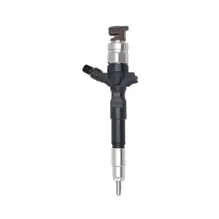 Fuel Injector 295050-0020 23670-30190 for Isuzu Engine 6SD1 Truck Giga Series