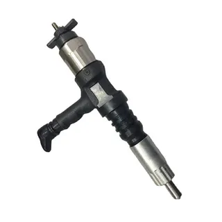 Fuel Injector 6261-11-3200 for Komatsu Engine SAA6D140E-5 Excavator PC800-8E0 PC850-8E0 Dozer D155A-6R
