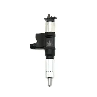 Fuel Injector RE520333 RE520240 for John Deere 6.8L 6068 Engine 6520 6620 7220 7320 7420 7520