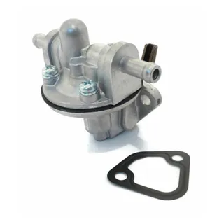 Fuel Pump 6670498 With Gasket 6670782 for Kubota Engine D722 Bobcat Skid Steer Loader 320 322 453 463 MT50 MT52