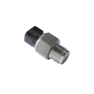 Fuel Rail Pressure Sensor 499000-6081 for Toyota Hilux Land Cruiser Prado and Hiace H200 with D-4d 1KD-FTV 3.0 Engine