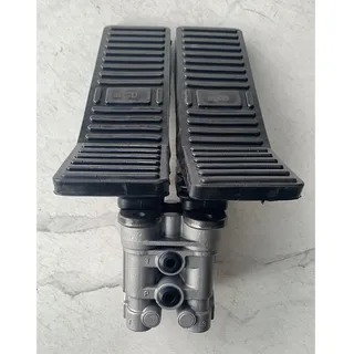 A Pair Foot Pilot Valve Foot Pedal Joystick Control Valve Foot for Caterpillar CAT Excavator E200B E320 E320L