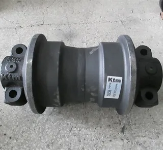 Track Roller 205-30-00034 for Komatsu Excavator PC100L-2 PC150-1 PC150LC-1 PC200-2 PC200LC-2 PC220-2 PC220LC-2