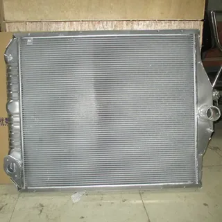 Water Tank Radiator Core ASS'Y 206-03-44210 for KOMATSU PC220-3 Engine 6D105
