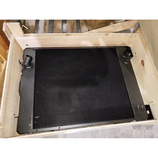 Water Tank Radiator 134-03-61511 134-03-61510 for Komatsu Bullzoder D63E-12 D68ESS-12E0
