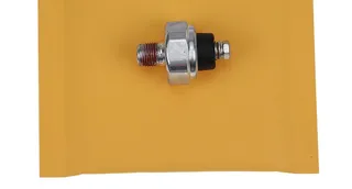 Oil Pressure Switch M152192 M92716 for Kawasaki Engine FC400V FD620D John Deere Tractor LX172 LX176 LX188 LX289 X710 X724 X738 GT242 GT275