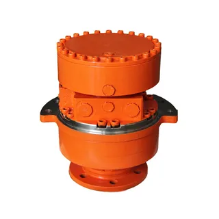 MCR05 Hydraulic Motor MCR05C820F180Z32B4V1L12F6P0 for Bobcat Skid steer Loader T190