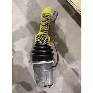 Pilot Valve Handle & Boot 172441-74050 172441-74030 for Yanmar Excavator VIO20-2 VIO30-2 VIO35-2 VIO45 VIO55 VIO75