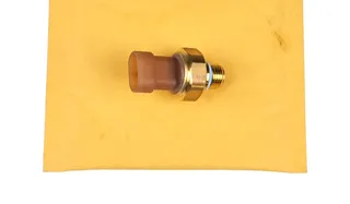 Pressure Sensor 3330141 for Cummins Engine ISM M11 QSM11 Doosan Loader MEGA 500-V TIER-II
