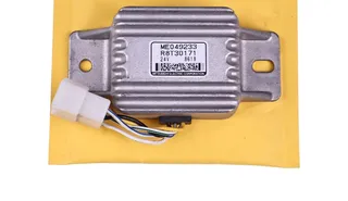 24V Regulator Relay R8T30171 ME049233 for Mitsubishi Engine 6D22 Kato Excavator HD820 HD820-2 HD820-3 HD1023