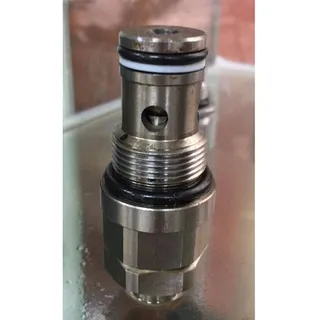 Relief Valve 723-10-19900 for Komatsu Loader WB146-5 WB156-5 WB93R-5 WB93R-8 WB93S-5 WB97S-5