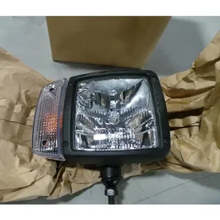 RH Headlamp 87572859 for New Holland Loader C175 C185 C238 L150 L160 L170 L175 L185 L190 L220 L221 L225 L228 L230