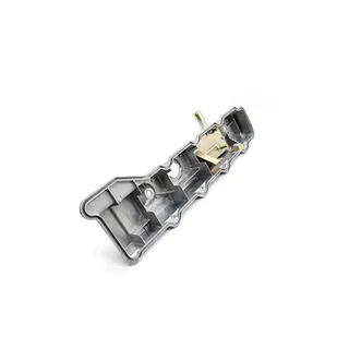 Rocker Cover ME190104 ME201036 ME201680 ME202036 for Mitsubishi 4M40 Engine Challenger L200 Montero Pajero Sport Nativa