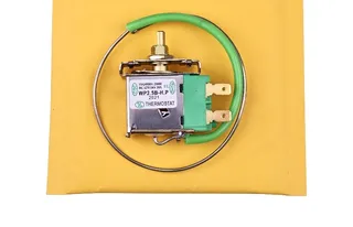 Thermostatic Switch 109268C2 for CASE Tractor 4210 4230 4240 4386 4568 4586 4786 5088 5120 5130 5140