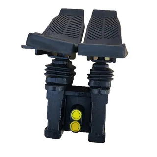 Travel Pilot Valve Foot for Volvo Caterpillar Komatsu Hitachi Daewoo Excavator