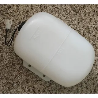 Water Coolant Tank YX05P01012F1 for Kobelco Excavator SK135SR SK135SR-1E SK135SRL SK200SR SK135SRLC SK200SRLC ED150 ED150-1E SK115SRDZ