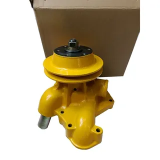 For Komatsu Bulldozer D31PLL-17 D31Q-17 D31S-17 D30AM-17 Engine 4D105-5H Water Pump 6134-61-1410