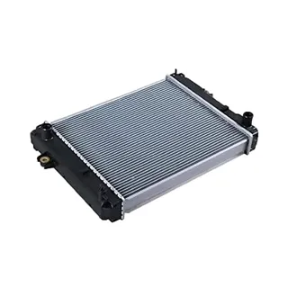 Water Tank Radiator 3EB-04-31410 for Komatsu Forklift SD10-5 SD15-5 FD30-14 FD30H-12 FD10C-17 FD15-17 FD18-16