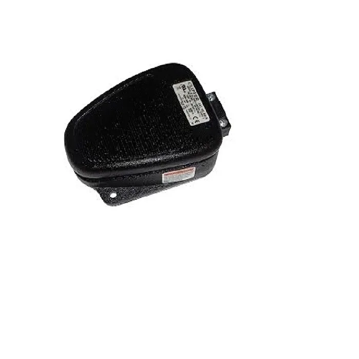 Electric Foot Switch 13482GT for Genie S-40 S-45 S-60 S-65 S-80 S-85 SX-150 SX-180 Z-20/8 Z-25/8 Z-30/20 Z-34/22 Z-45/22 Z-60/34 online Electric Foot Switch 13482GT for Genie S-40 S-45 S-60 S-65 S-80 S-85 SX-150 SX-180 Z-20/8 Z-25/8 Z-30/20 Z-34/22 Z-45/22 Z-60/34 online