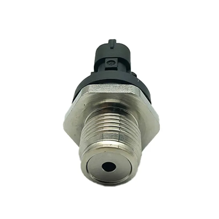 Fuel Oil Pressure Sensor 20973777 for Volvo EC210 EC240 Excavator online Fuel Oil Pressure Sensor 20973777 for Volvo EC210 EC240 Excavator online